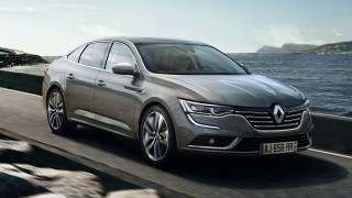 Silver car ocean road rocky 2 - a rocky shore free wallpaper