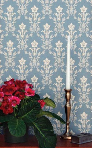 Vase flowers candle table wallpaper - a table next free wallpaper