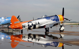 Airplanes parked tarmac reflections orange - the tarmac free wallpaper
