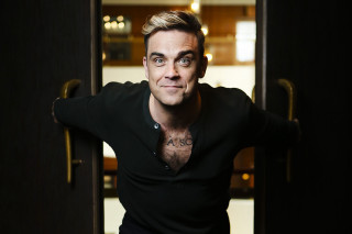 Man tattoo leaning door promotional - david ramsay hay free wallpaper