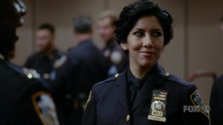 Policewoman blurry background araceli gilbert - hypermodernism free wallpaper
