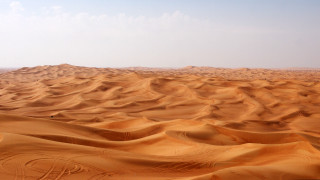 Sand dunes sky clouds background 2 - farid mansour free wallpaper