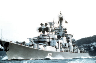 Large ship crowded side hill - 1 9 7 0 s free wallpaper