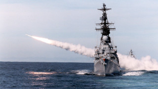Navy ship missile smoke launching - carl eugen keel free wallpaper
