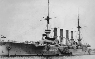Large ship smoke stacks pipes 2 - german romanticism free wallpaper
