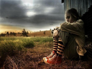 Woman sitting ship sock cityscape - somber free wallpaper
