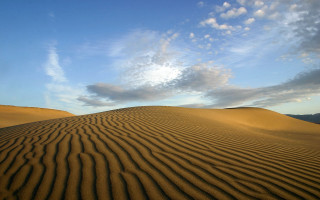 Sand dune sky clouds background - amir zand free wallpaper