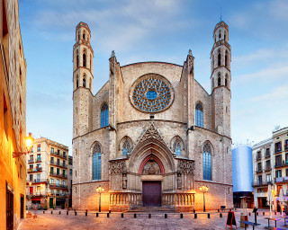 Large cathedral clock city square - eva gonzalès free wallpaper