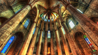 Cathedral stained glass clock wall - a cathedral free wallpaper