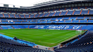 Stadium soccer field grass people - empty free wallpaper
