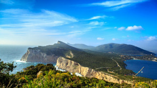 Mountain water road cliff scenic - daphne fedarb free wallpaper