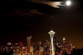 Full moon city skyline night - everett warner free wallpaper