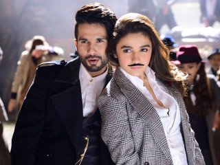 Man woman crowd mustache makeup - a man and woman free wallpaper