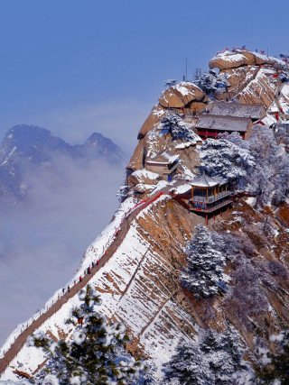 Mountain building snow fog blue - beautiful scenery free wallpaper