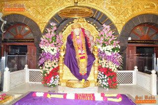 Statue person room flowers purple - the floor free wallpaper