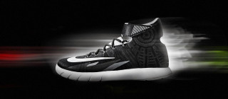 Sneakers black white red green - a pair of sneakers free wallpaper