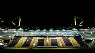 Stadium yellow black striped field - a large sign free wallpaper