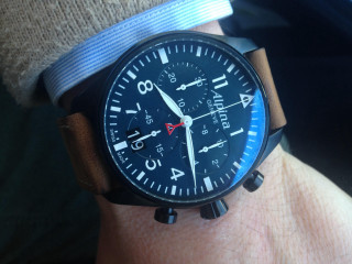 Watch blue strap wristband man - zenith view free wallpaper