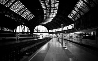 Train station people waiting platform - modern european ink painting free wallpaper