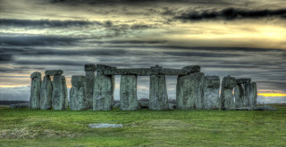 Stonehenge field cloudy sky clouds - a cloudy sky in the background free wallpaper