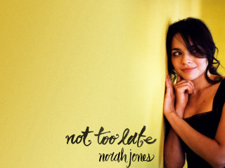 Woman leaning wall quote on - north free wallpaper
