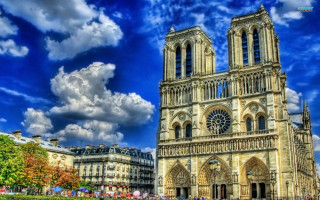 Large cathedral blue sky clouds - brassaï free wallpaper