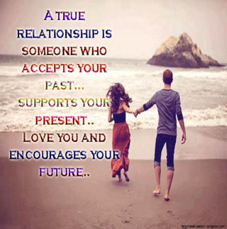 Couple walking beach holding hands - free love wallpaper