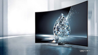 Curved tv diamond reflection screen - a diamond free wallpaper