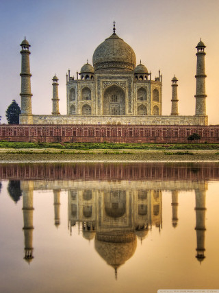 Large building tower water reflection - the water free wallpaper