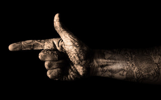 Man tattoo thumbs up fingers - a thumb free wallpaper