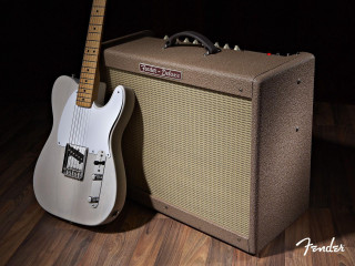 Guitar amp wooden floor dark 2 - a wooden floor free wallpaper