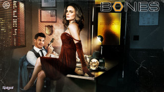 Man woman table poster bones - a table in front free wallpaper
