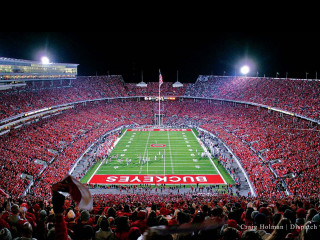 Stadium full people football field - a stadium full free wallpaper