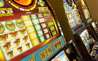 Slot machines casino man woman - incoherent free wallpaper for desktop