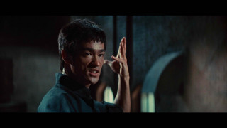 Man green shirt hands up - chang daichien free wallpaper