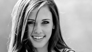 Woman long hair smiling black 2 - a smile free wallpaper for desktop