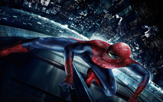 Spiderman night city aurora moon - his leg free wallpaper