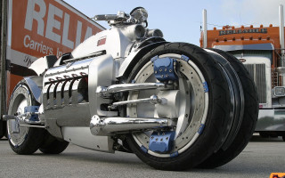 Motorcycle semi truck street relax - a semi truck free wallpaper