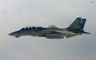Fighter jet cloudy sky background - a fighter free wallpaper for desktop