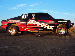 Truck decals parked field sky - eric dinyer free wallpaper