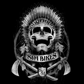 Skull helmet swords banner design - a skull free wallpaper