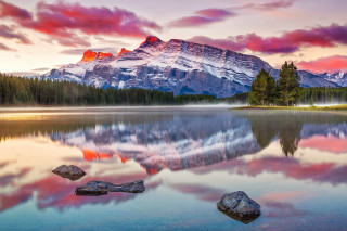Mountain range reflection lake sunset 11 - a pink sky free wallpaper