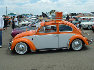 Orange white car parking lot - ed roth free wallpaper