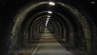 Tunnel long road light end - a tunnel free wallpaper