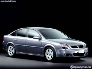 Silver car black background white - a silver car free wallpaper