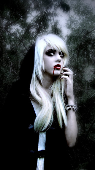 Woman blonde hair makeup cell - a black hood free wallpaper