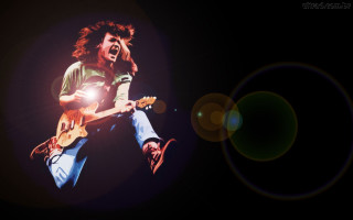 Man guitar light black background - a len free wallpaper