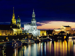 City river bridge night lights 7 - a river and a bridge free wallpaper