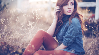Woman sitting field cell phone - evaline ness free wallpaper