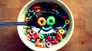 Spoon cereal smiley face happy - corneille free wallpaper